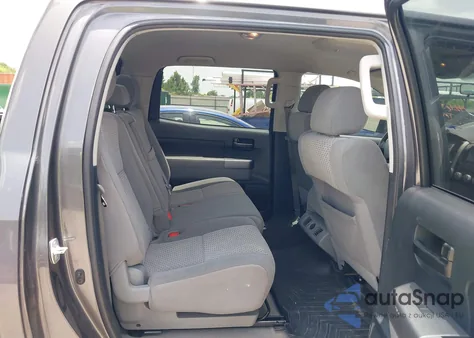 2011 Toyota Tundra Grade 4.6L V8 из США, поврежденный, VIN 5TFEM5F10BX036014